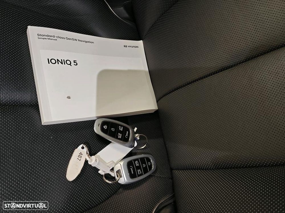 Hyundai Ioniq 5 63 kWh - 17