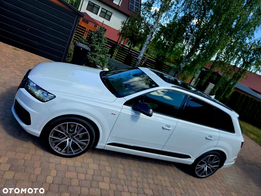 Audi Q7 - 7
