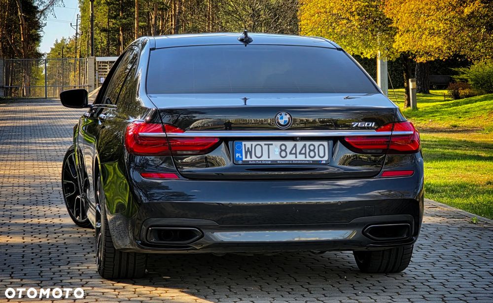 BMW Seria 7 750Li Edition Exclusive - 15