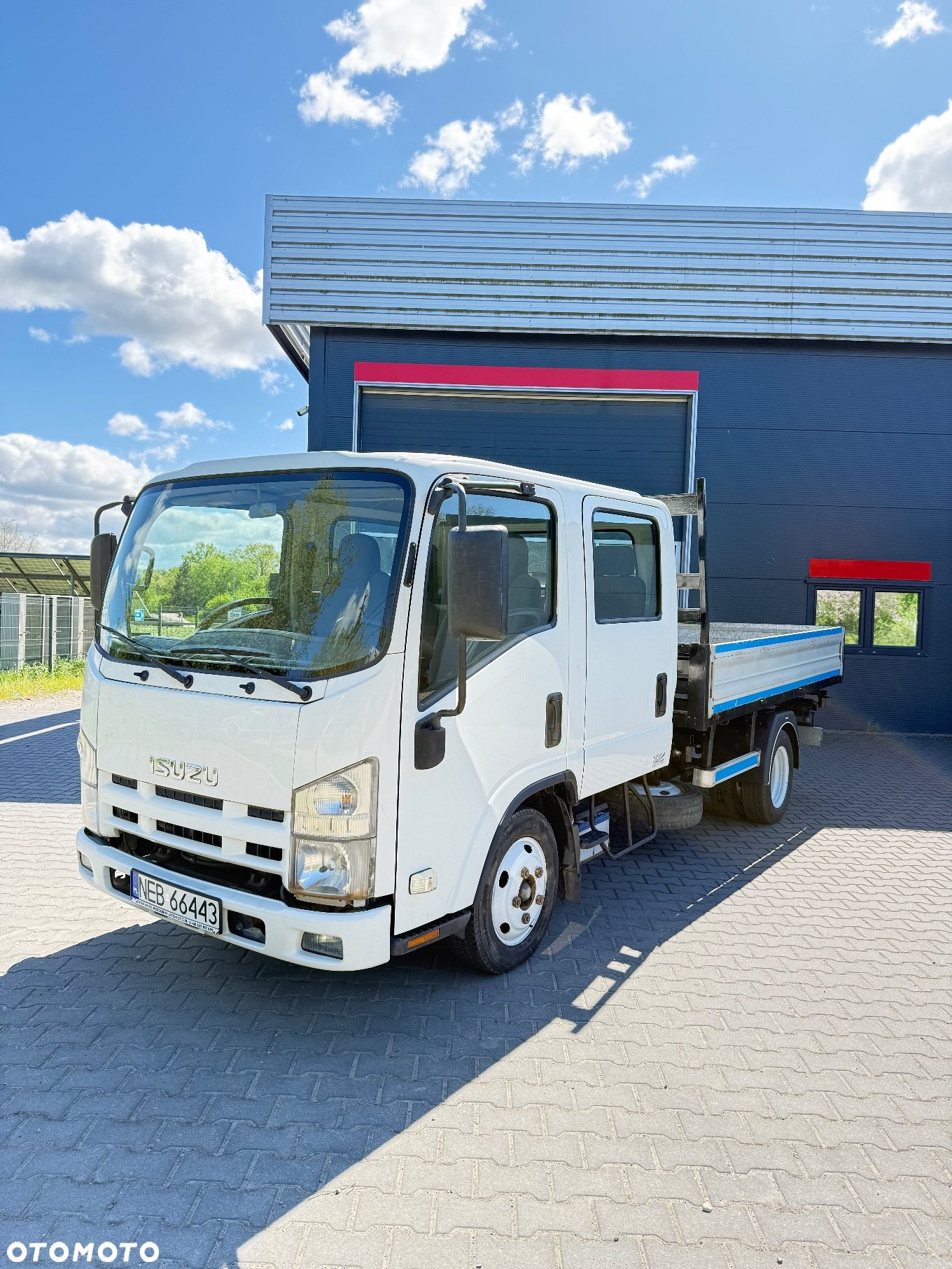 Isuzu N35 - 3