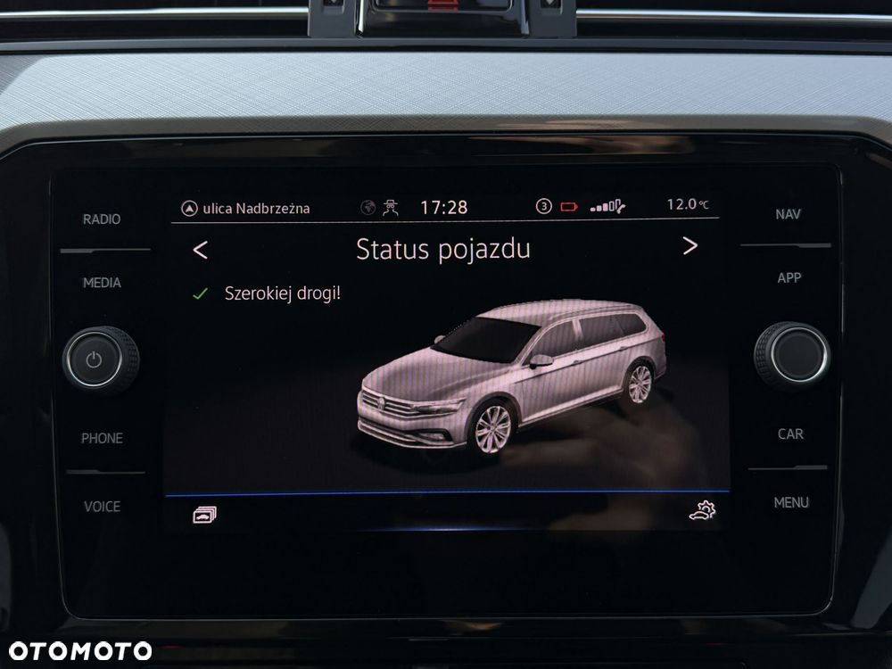 Volkswagen Passat Variant 2.0 TDI EVO Business DSG - 21