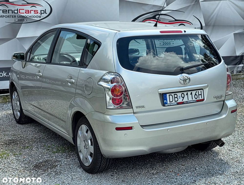 Toyota Corolla Verso 1.8 Luna - 7