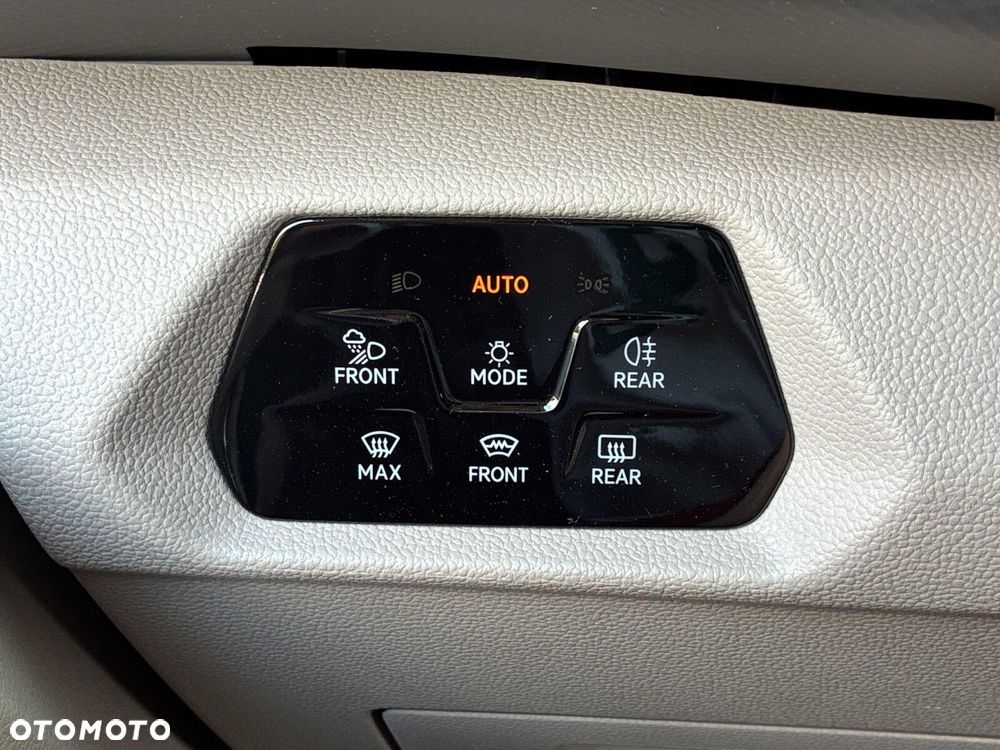 Volkswagen California - 32