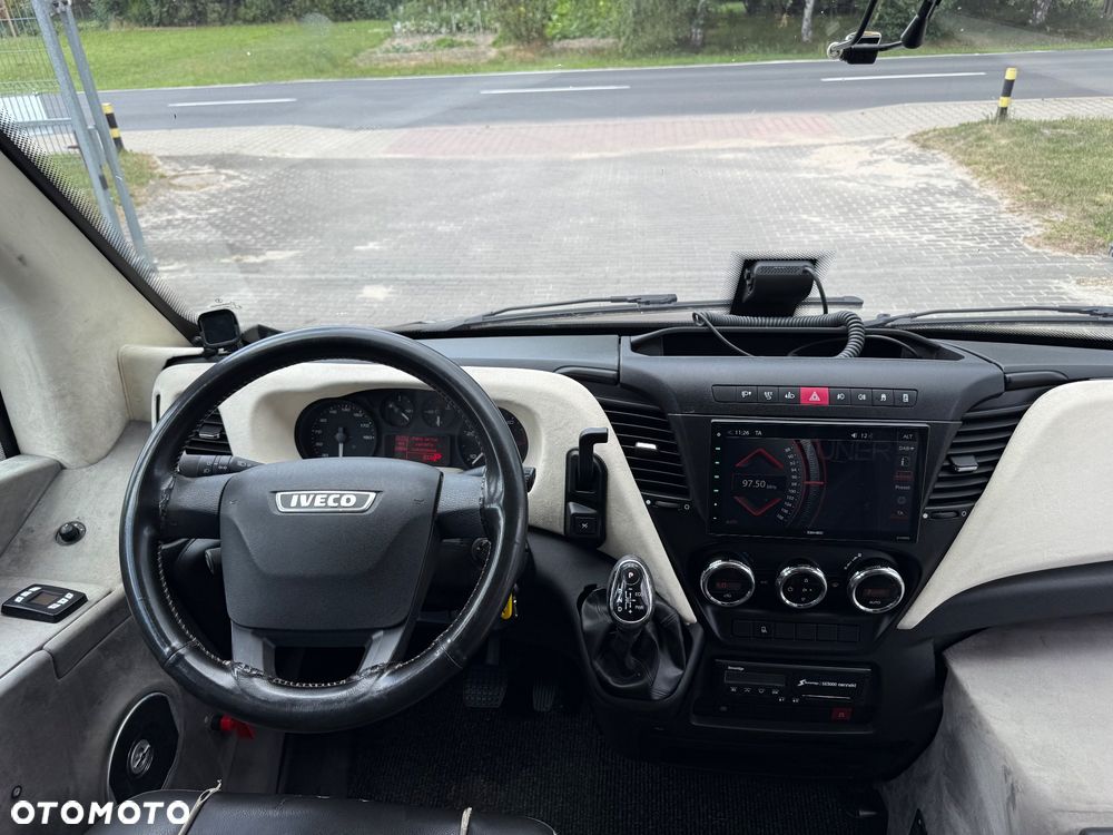Iveco 70C - 23