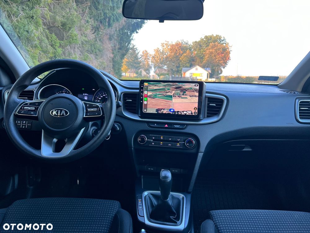 Kia Ceed 1.6 CRDi SCR L Business Line - 13