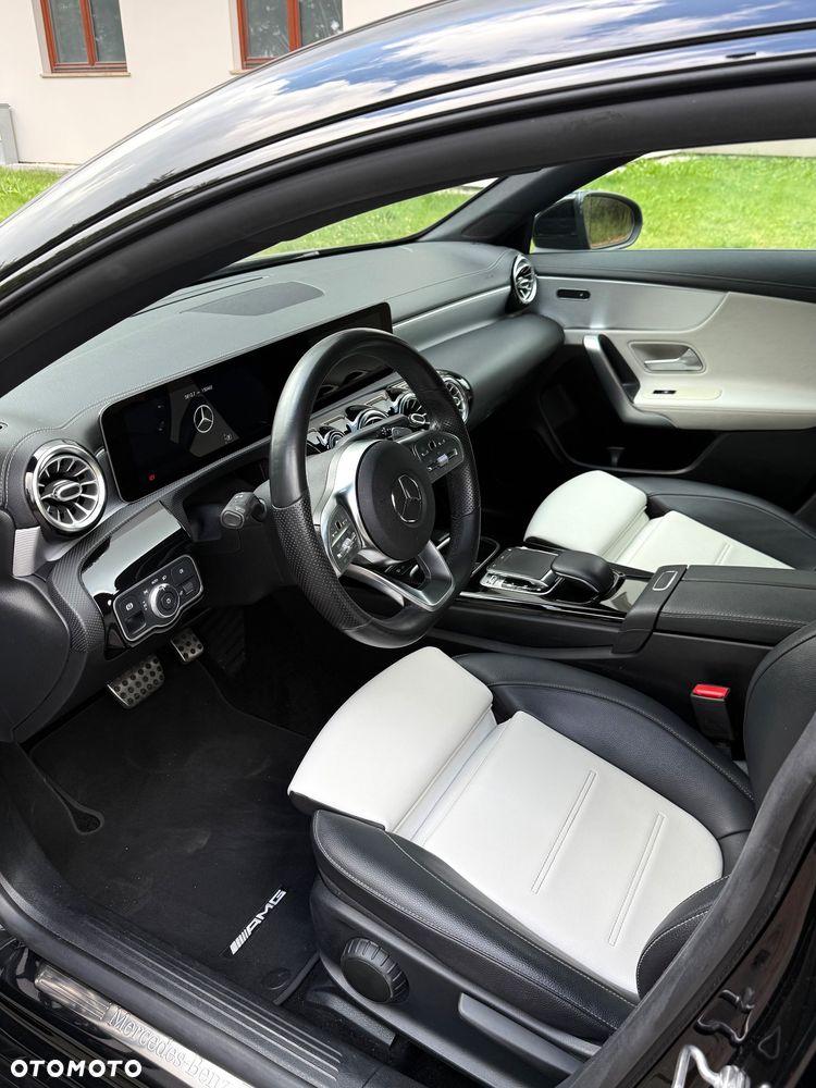 Mercedes-Benz CLA 220 7G-DCT - 8