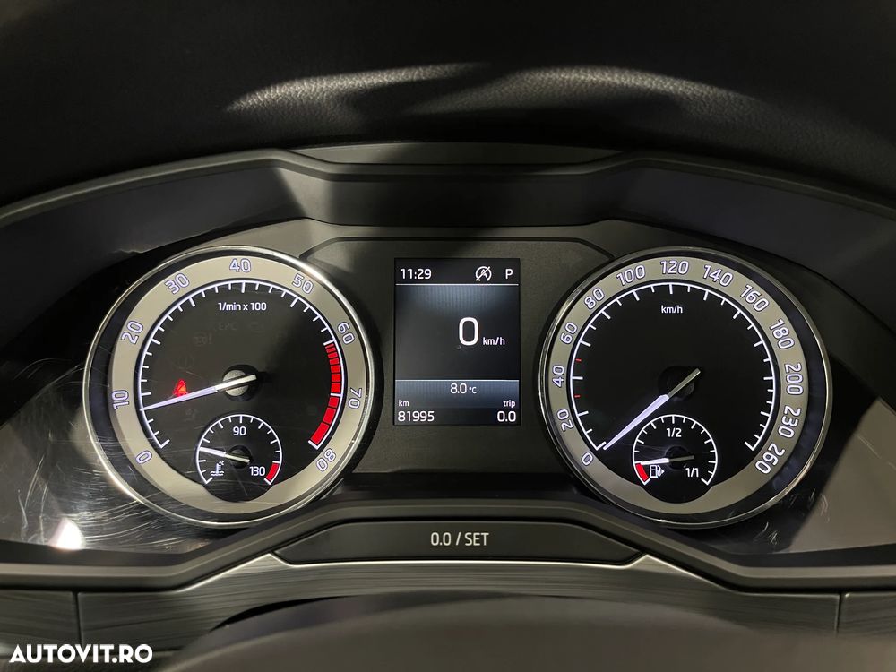 Skoda Superb 1.5 TSI DSG Ambition - 25