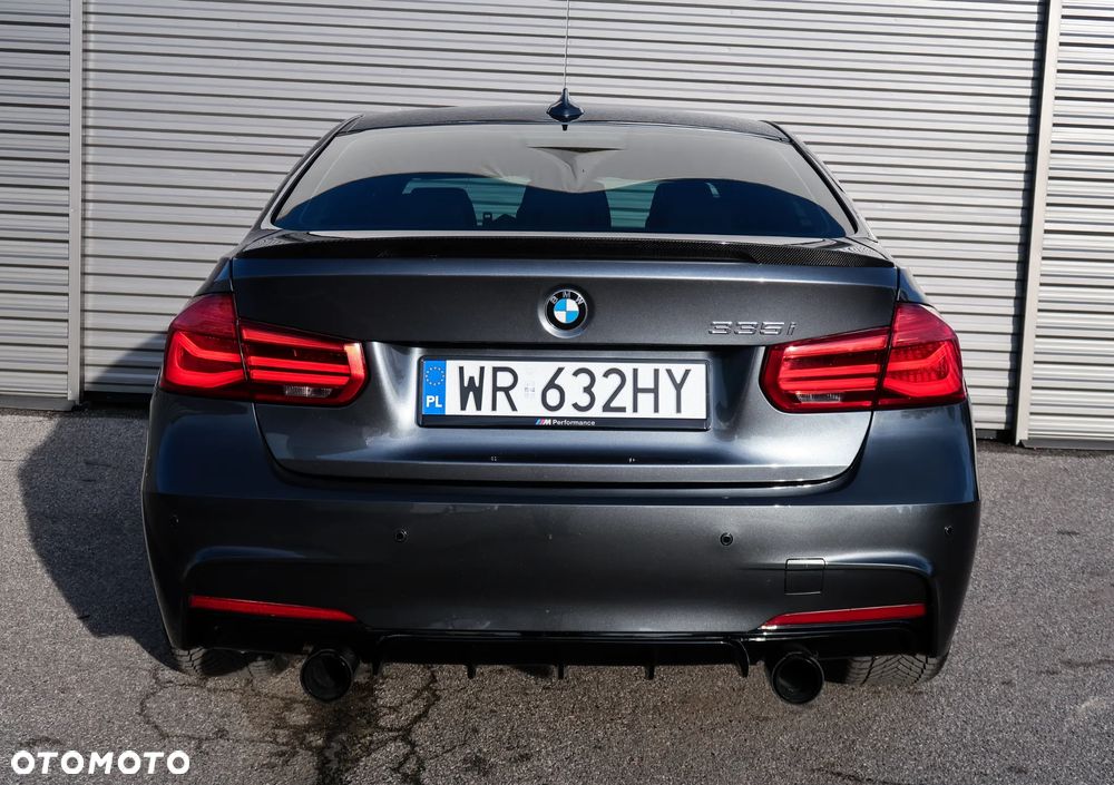 BMW Seria 3 335i xDrive M Sport - 15