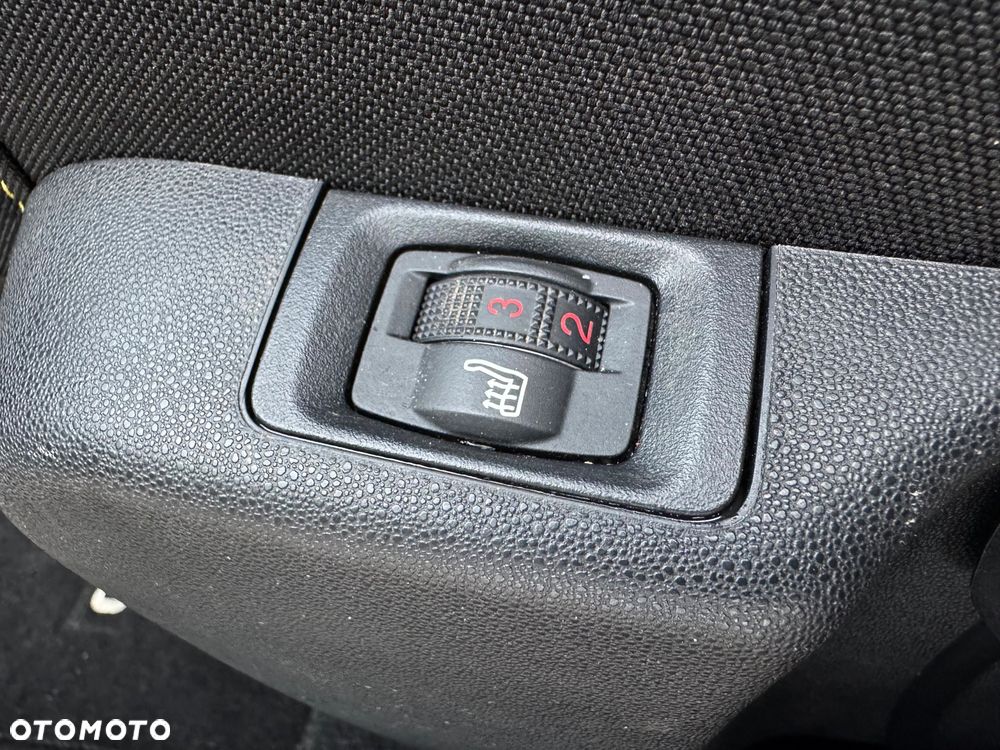 Citroën C3 1.2 PureTech Shine EAT6 - 9