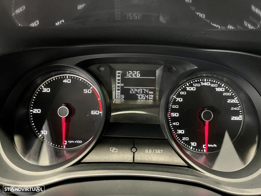 SEAT Ibiza SC 1.6 TDi FR - 10