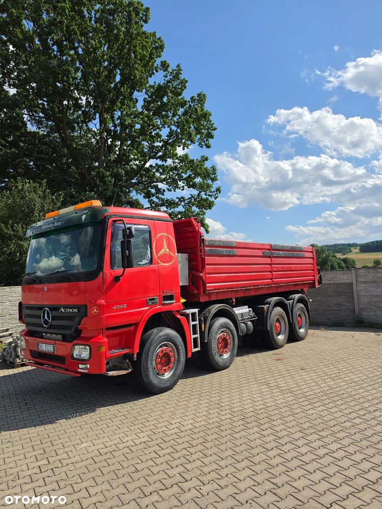 Mercedes-Benz Actros - 1