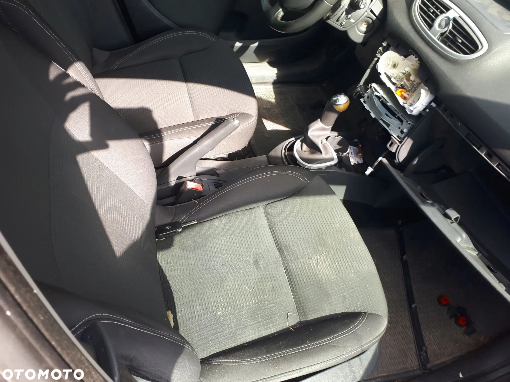 RENAULT CLIO III LIFT 09-12 1.2 16V TCE LAMPA TYŁ TYLNA PRAWA LEWA - 17