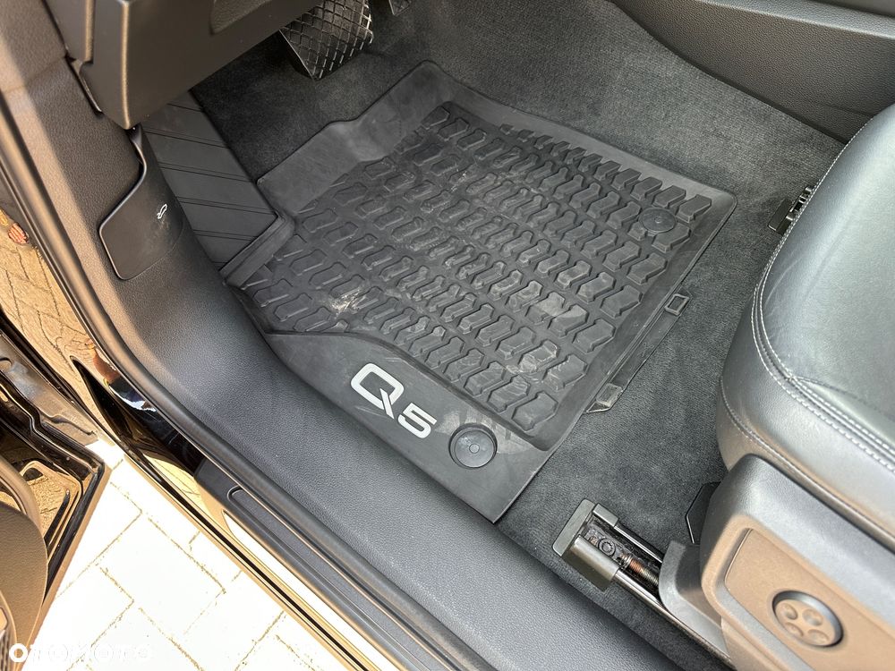 Audi Q5 45 TFSI quattro S tronic advanced - 24