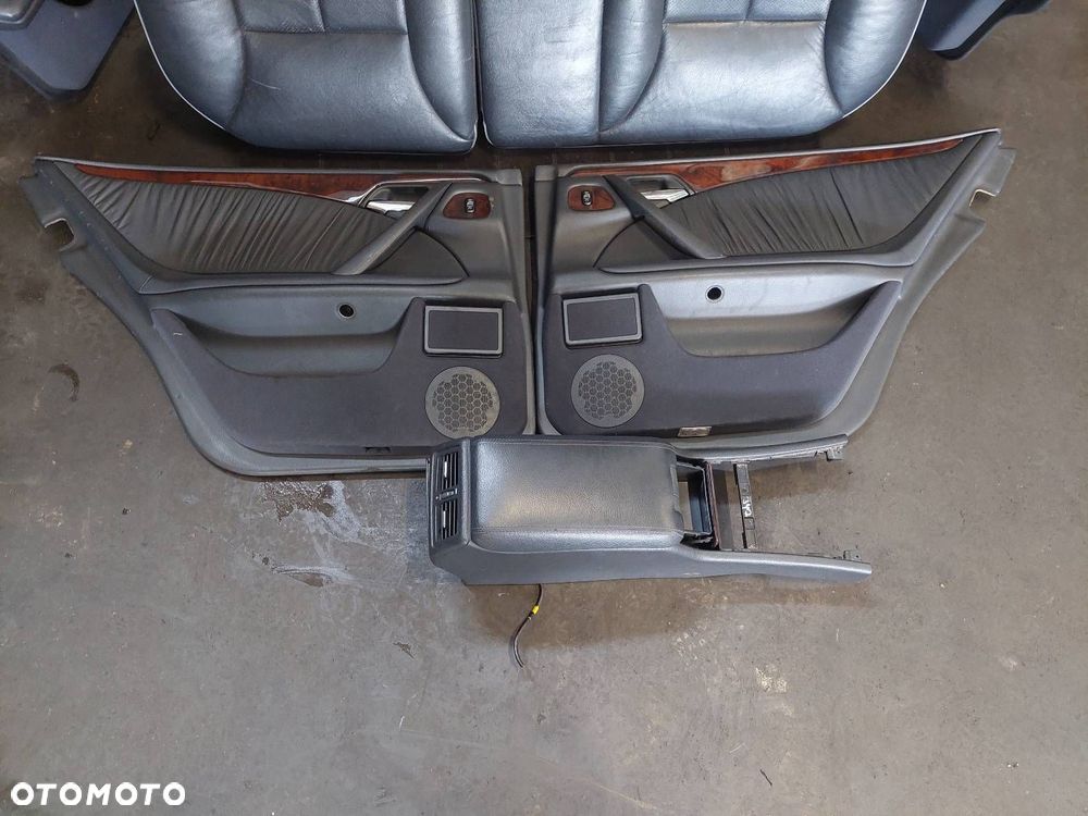 FOTELE KOMPLET LEWY PRAWY KANAPA TYŁ + BOCZKI MERCEDES W210 E KLASA KOMBI - 2