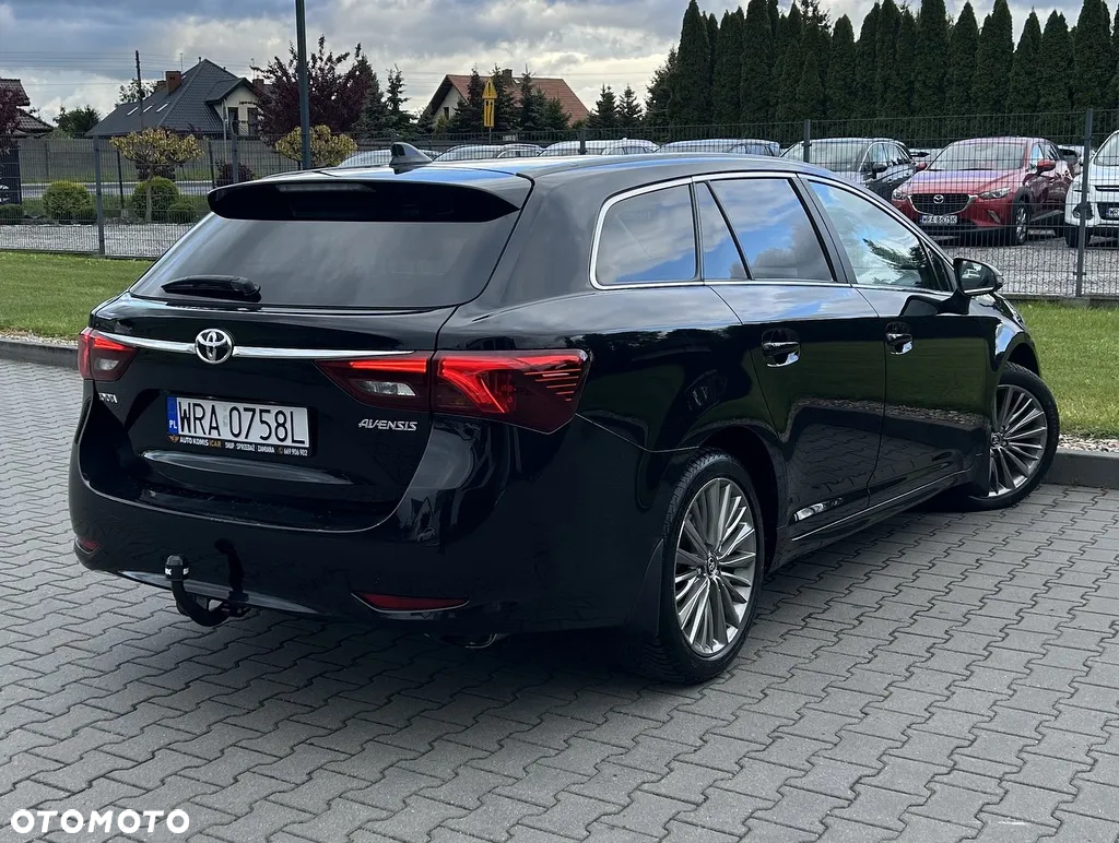Toyota Avensis - 18