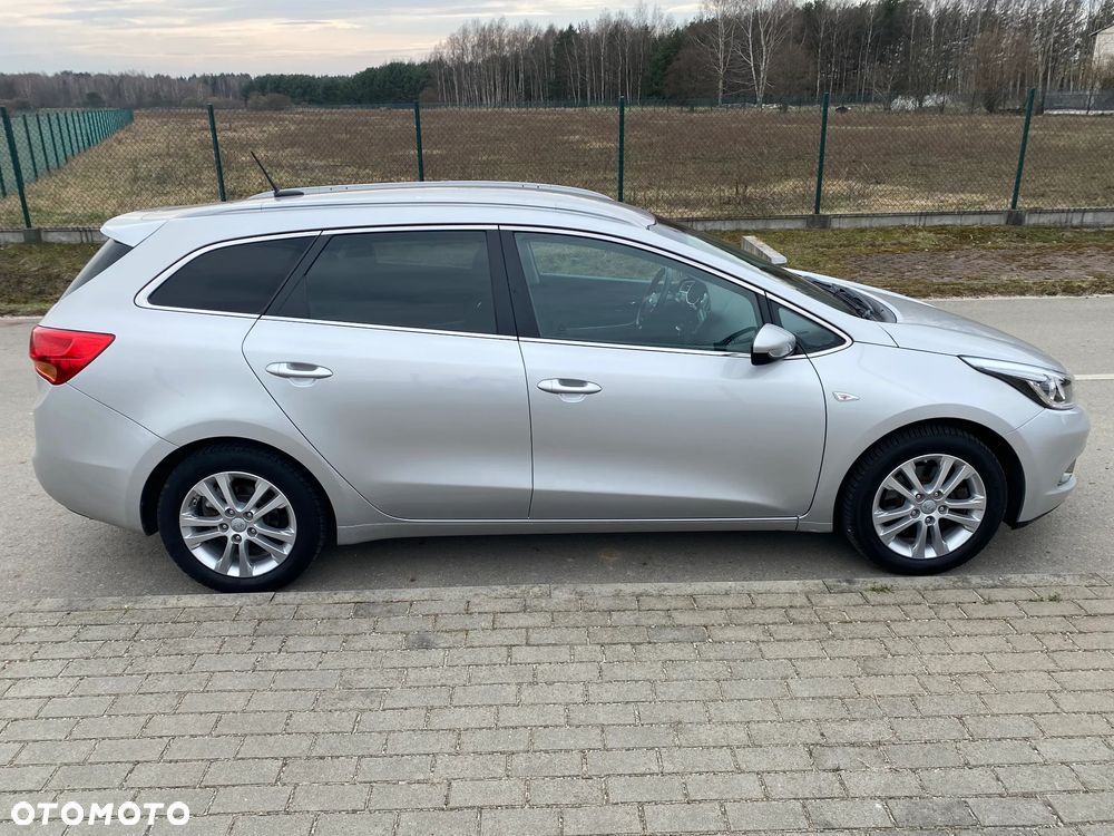 Kia Ceed 1.4 CVVT Dream Team Edition - 7