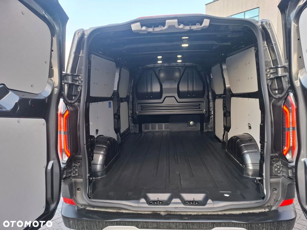 Ford Transit Custom - 9