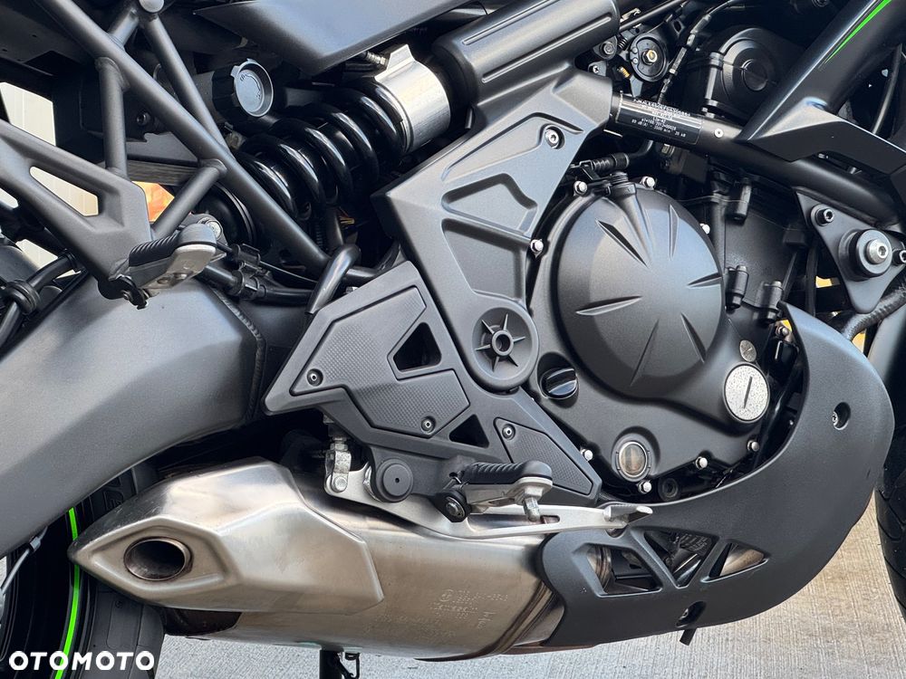 Kawasaki Versys 650 - 11