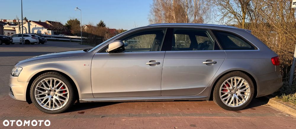 Audi A4 Avant - 12