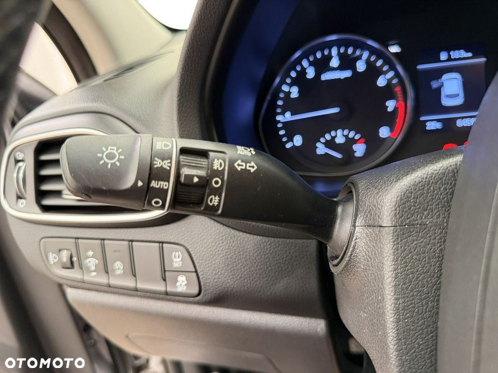 Hyundai i30 - 25