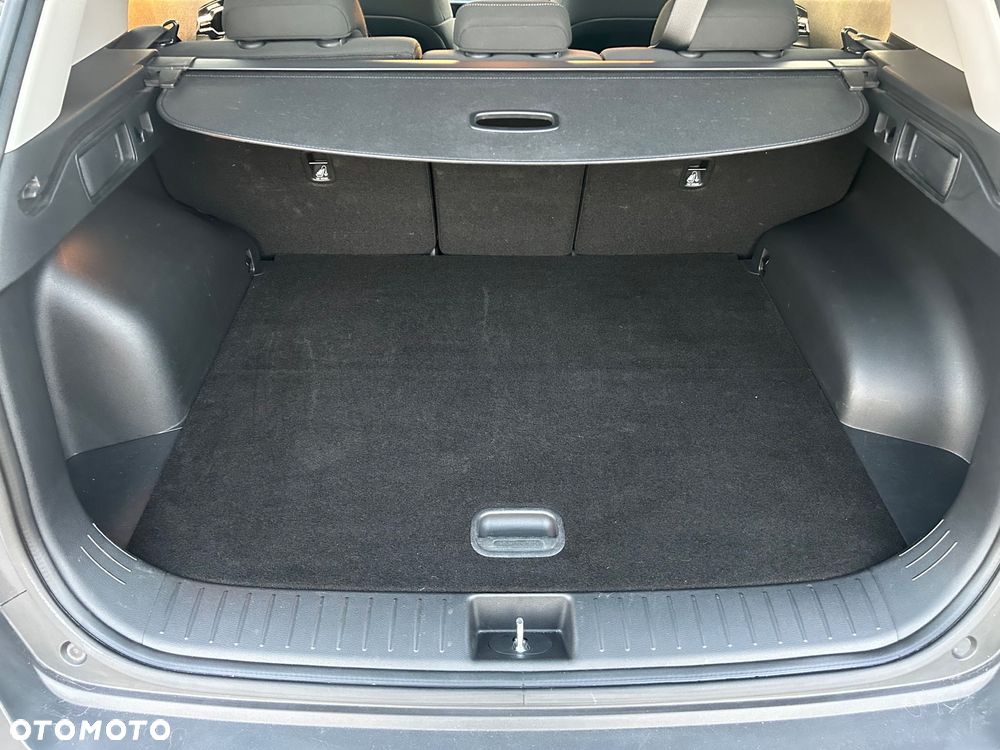 Kia Sportage 1.6 T-GDI HEV L 2WD - 17