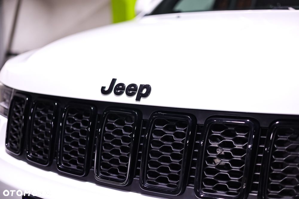 Jeep Grand Cherokee 3.6 V6 Laredo - 12