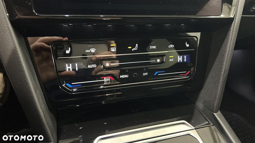 Volkswagen Arteon 2.0 TSI DSG R-Line - 21