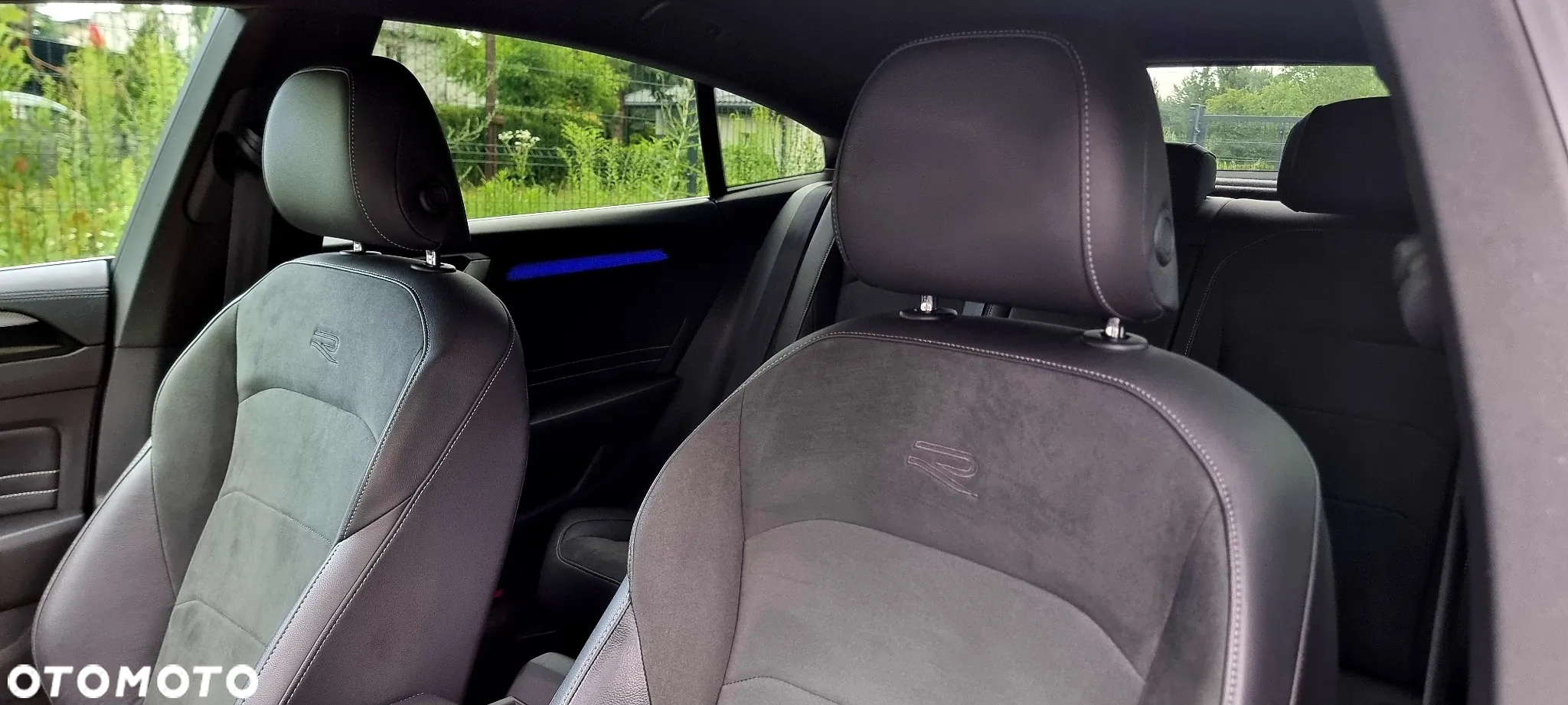 Volkswagen Arteon 2.0 TDI 4Motion R-Line DSG - 17
