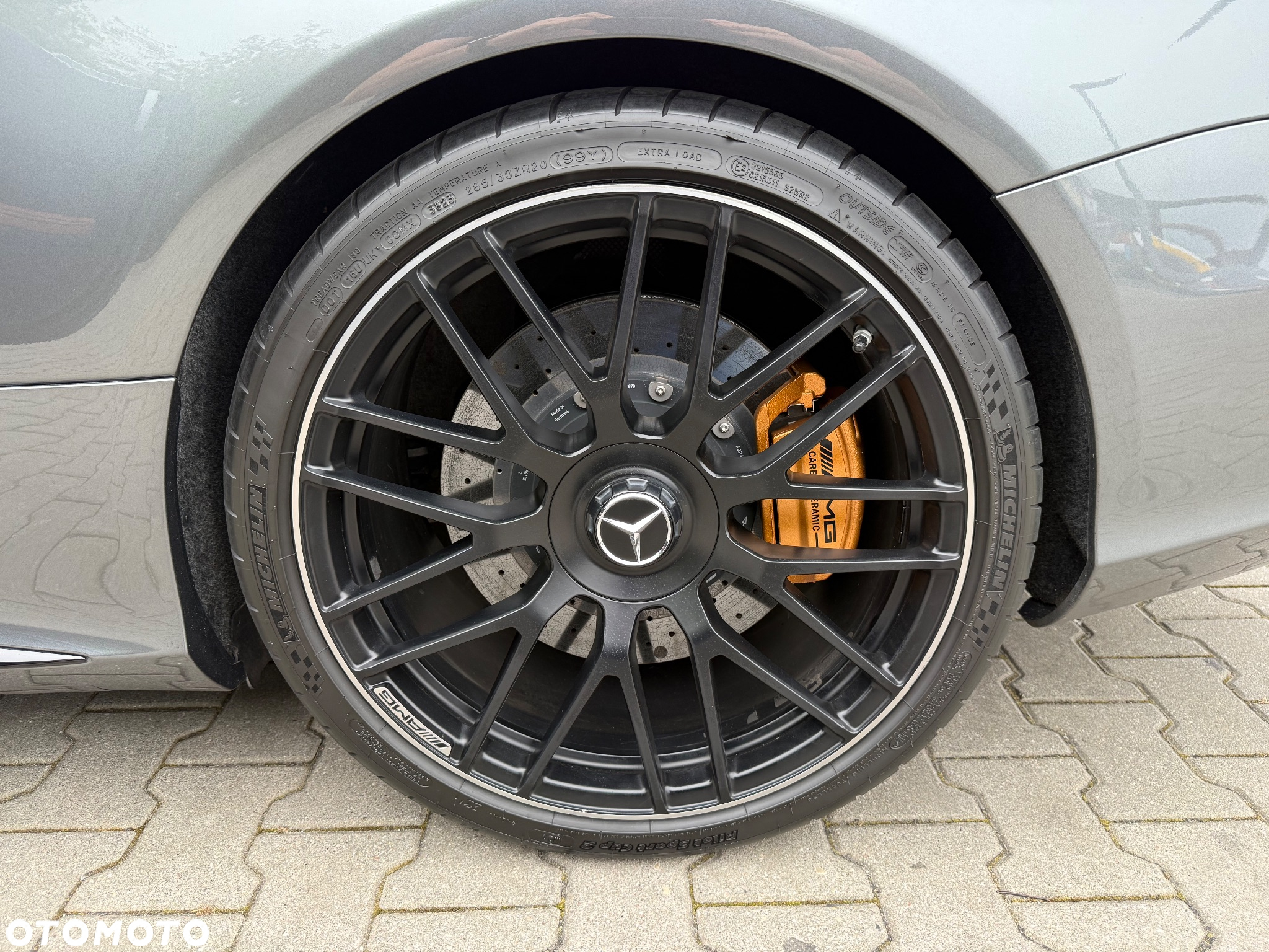 Mercedes-Benz SL AMG 63 - 22