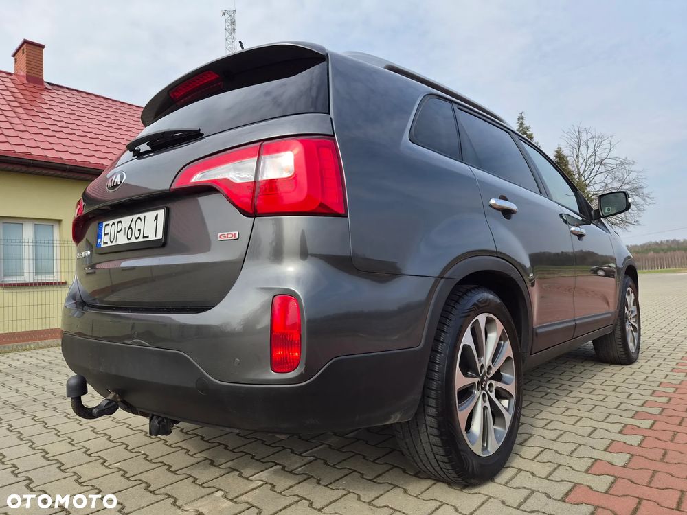 Kia Sorento - 11