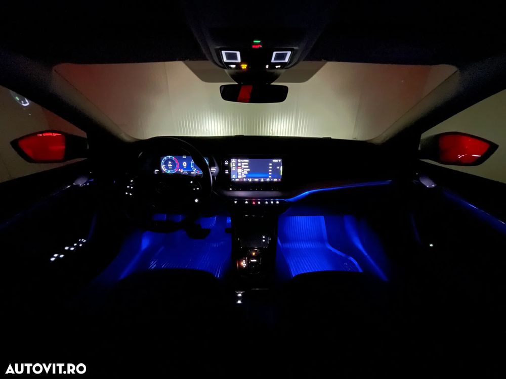 Skoda Octavia 2.0 TDI DSG Style - 7