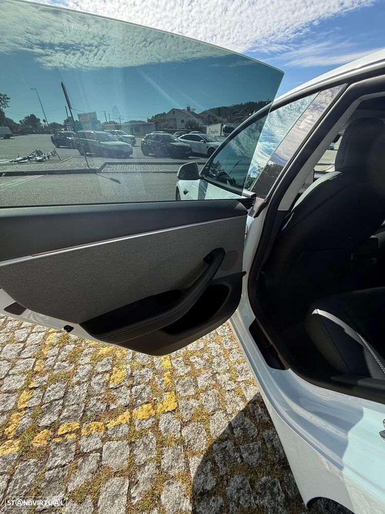 Tesla Model 3 Tração Traseira - 10