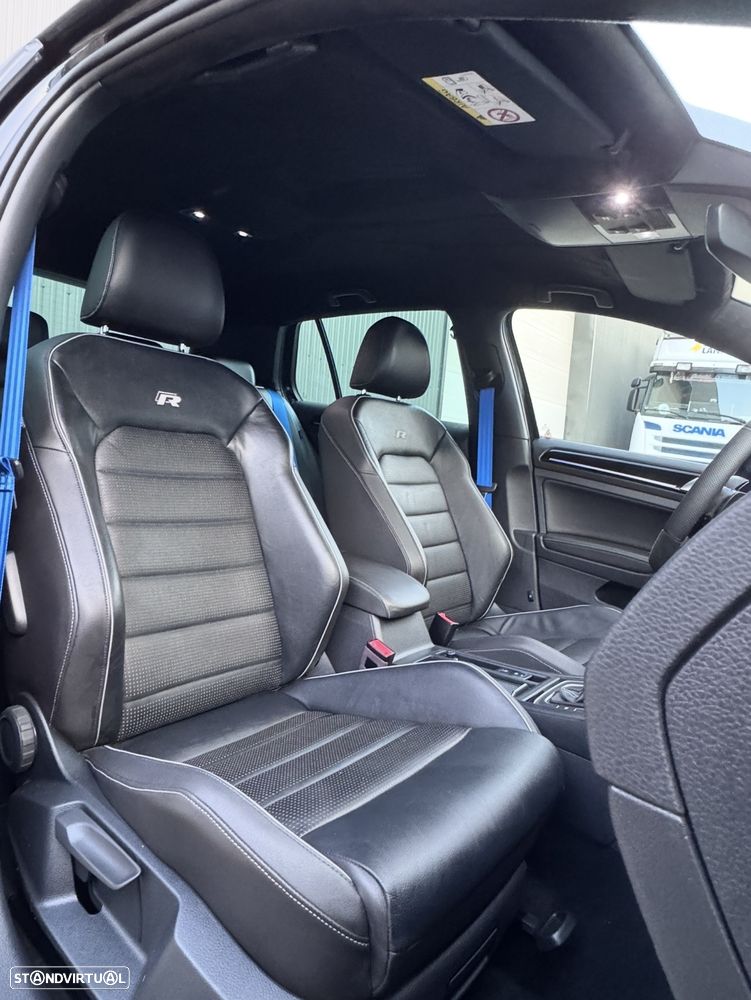 VW Golf R 4Motion (BlueMotion ) DSG - 20
