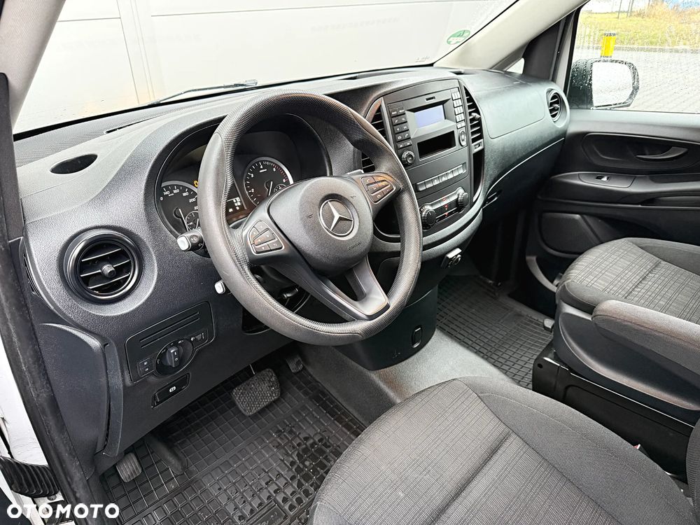 Mercedes-Benz Vito - 11