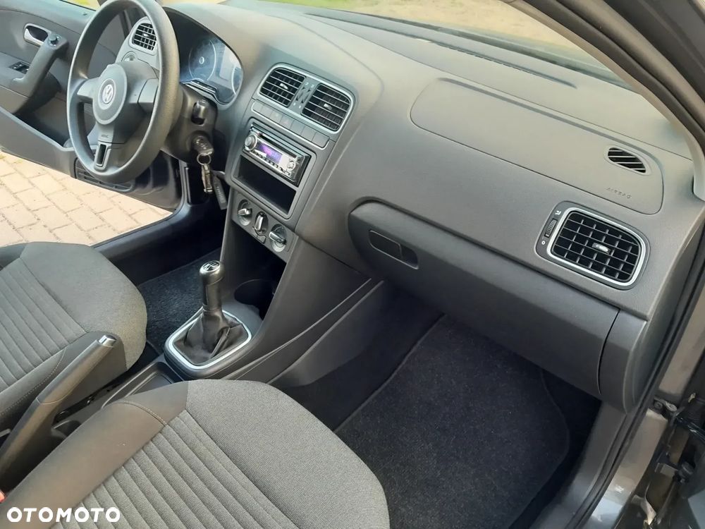Volkswagen Polo - 21