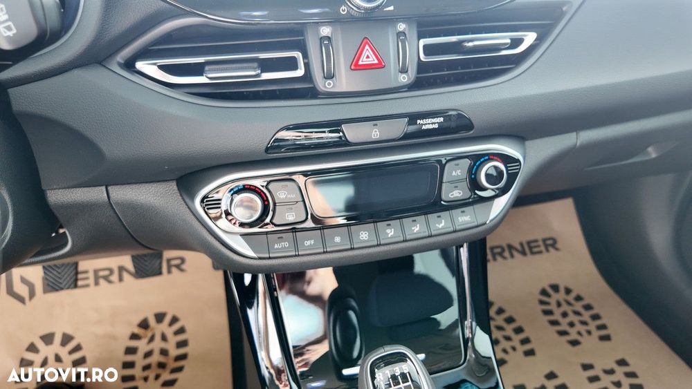 Hyundai i30 1.0 115CP M/T Highway+ - 18