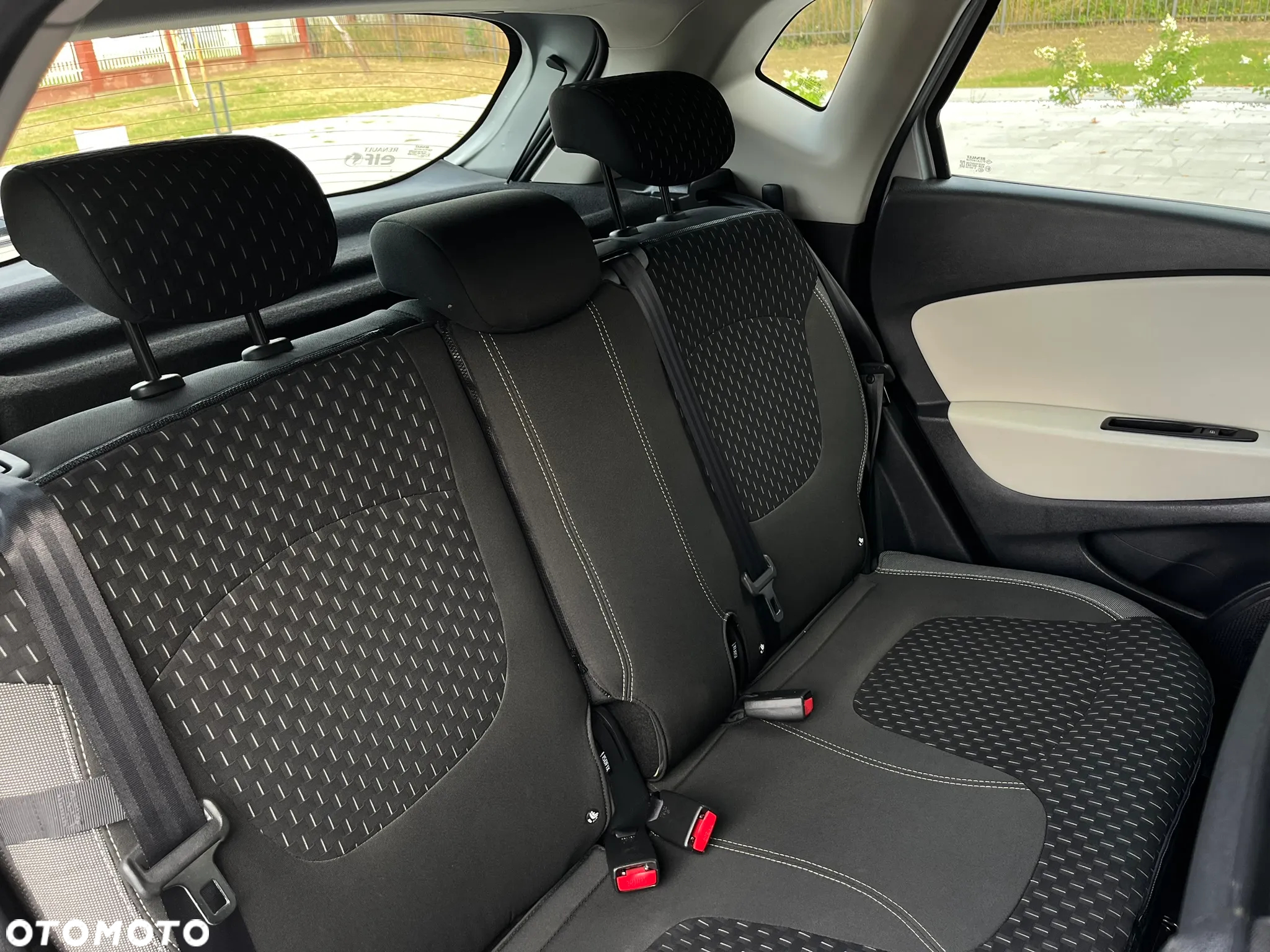 Renault Captur 0.9 Energy TCe Intens - 15