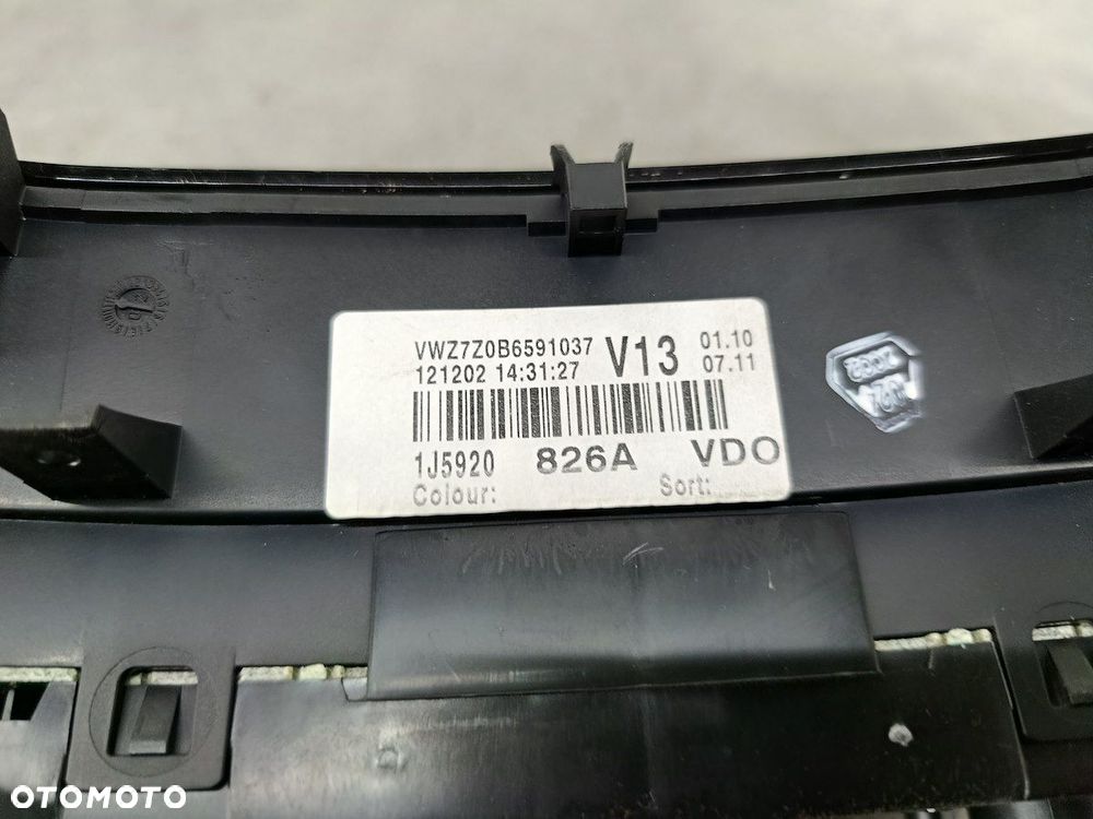 LICZNIK VW GOLF IV 1J5920826A  110.080.134  VDO 1.6 16V - 7