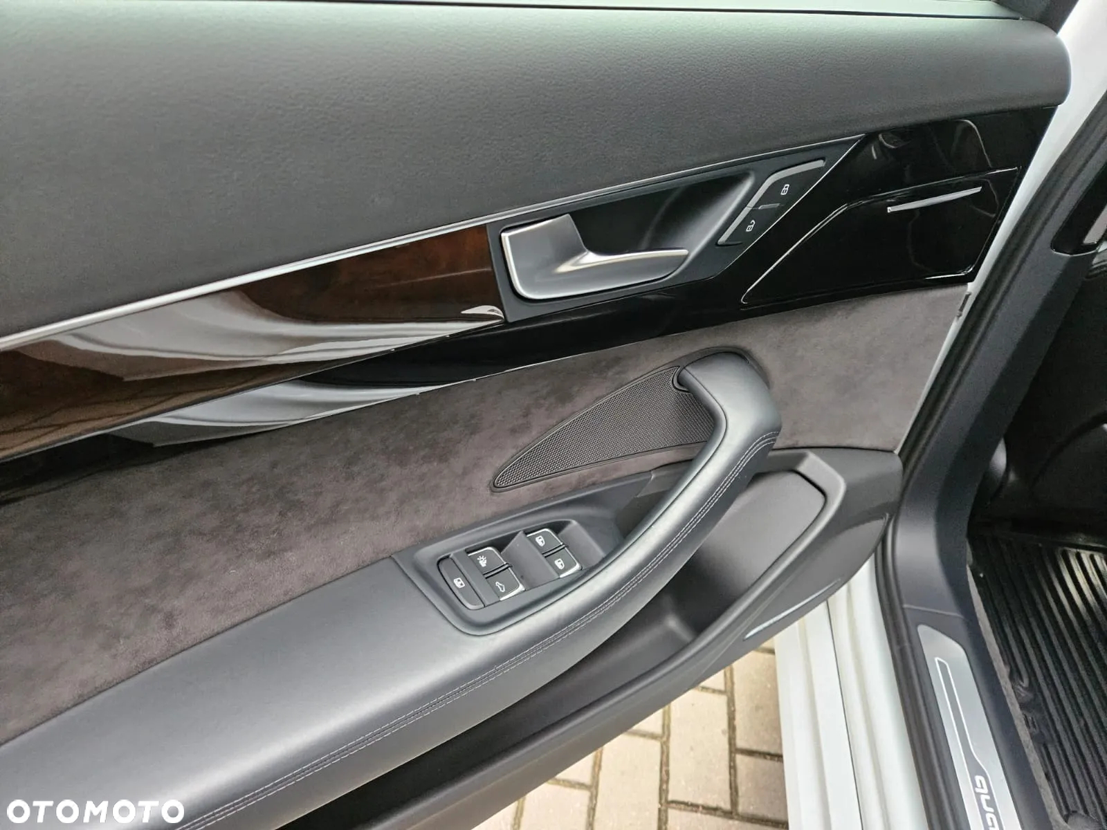 Audi A8 - 17