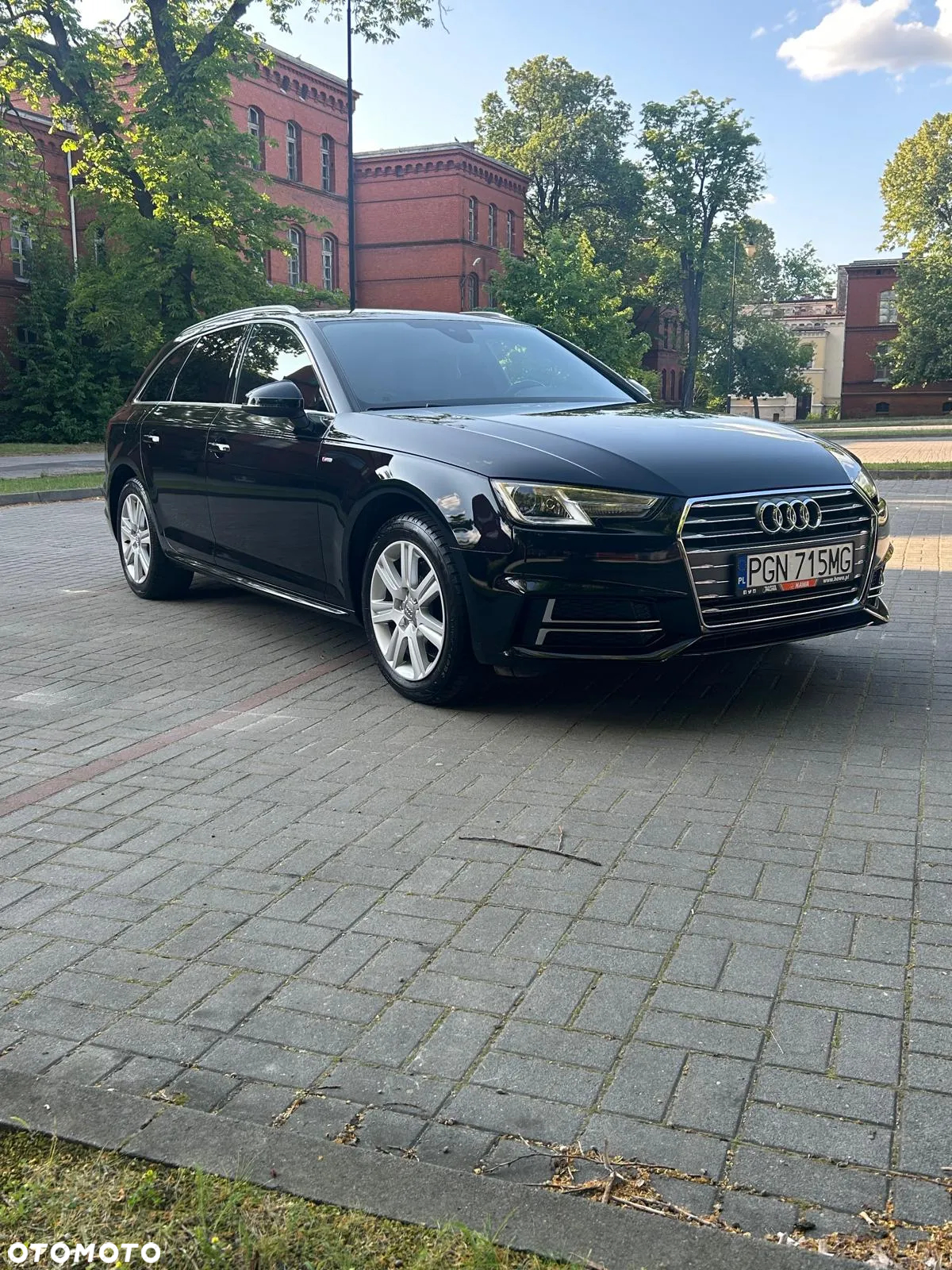 Audi A4 ver-2-0-tfsi-ultra-sport-s-tronic - 2