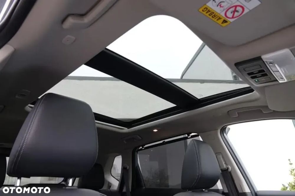 Nissan X-Trail 1.5 VC-T e-POWER Tekna e-4ORCE 7os - 7