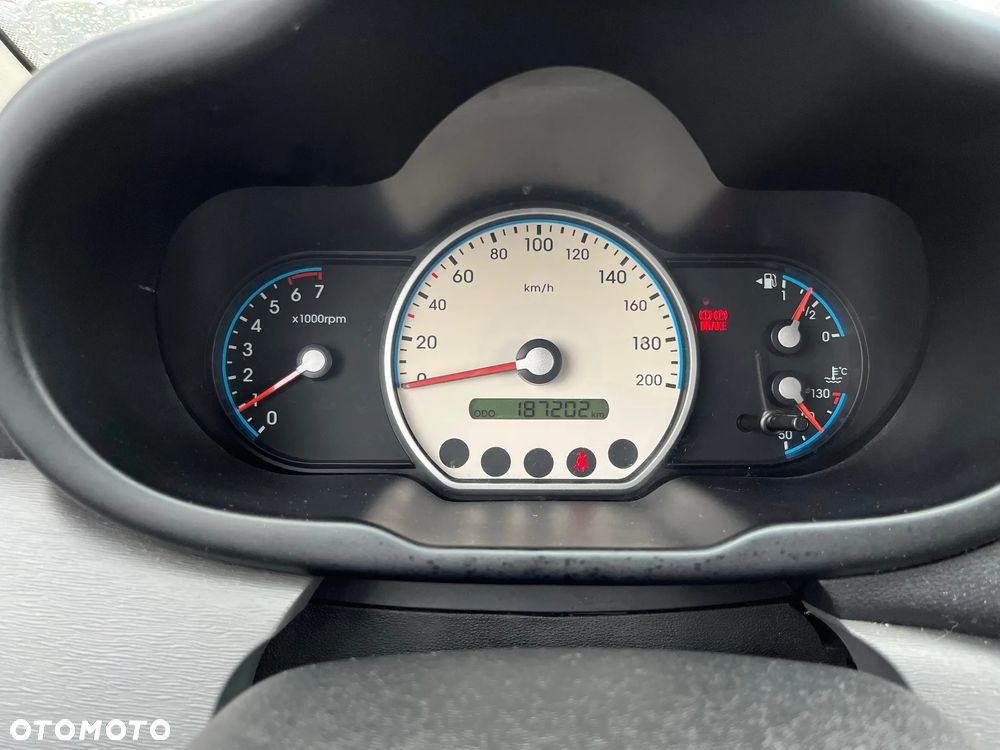 Hyundai i10 1.1 Comfort - 13