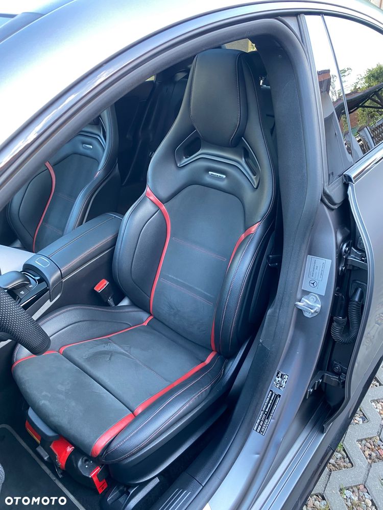 Mercedes-Benz CLA - 10