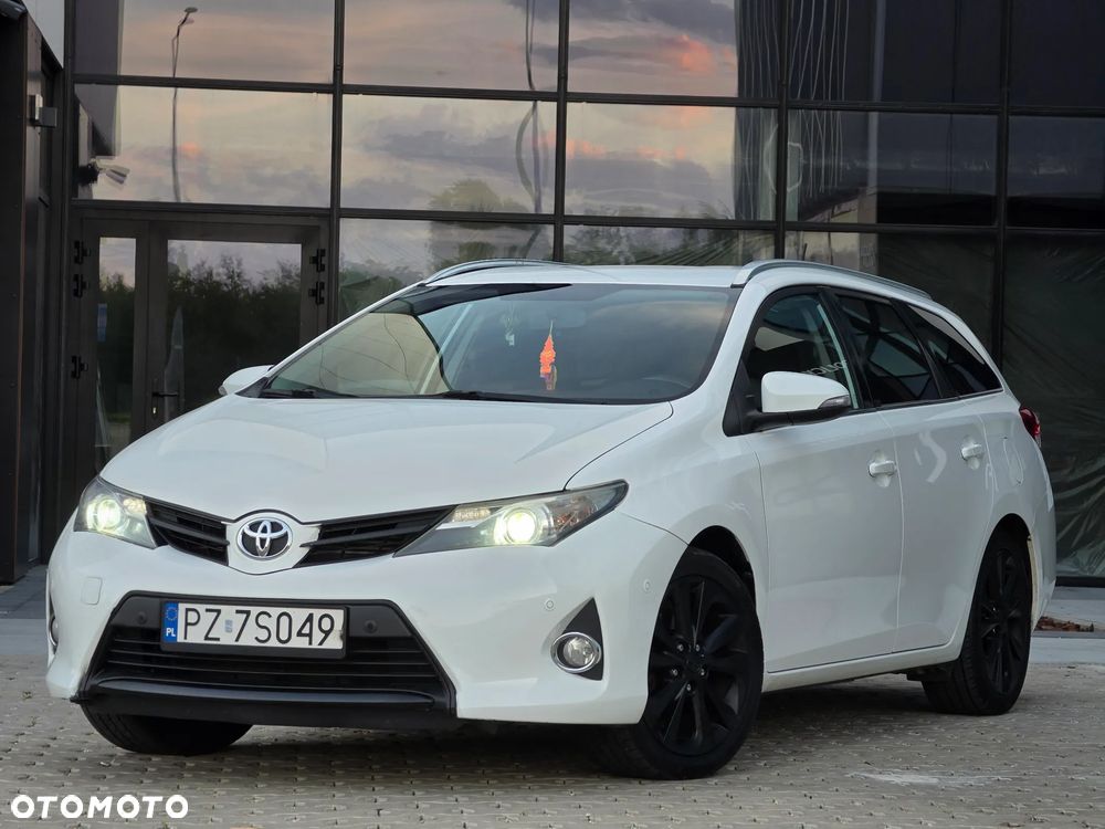 Toyota Auris 2.0 D-4D Prestige - 10