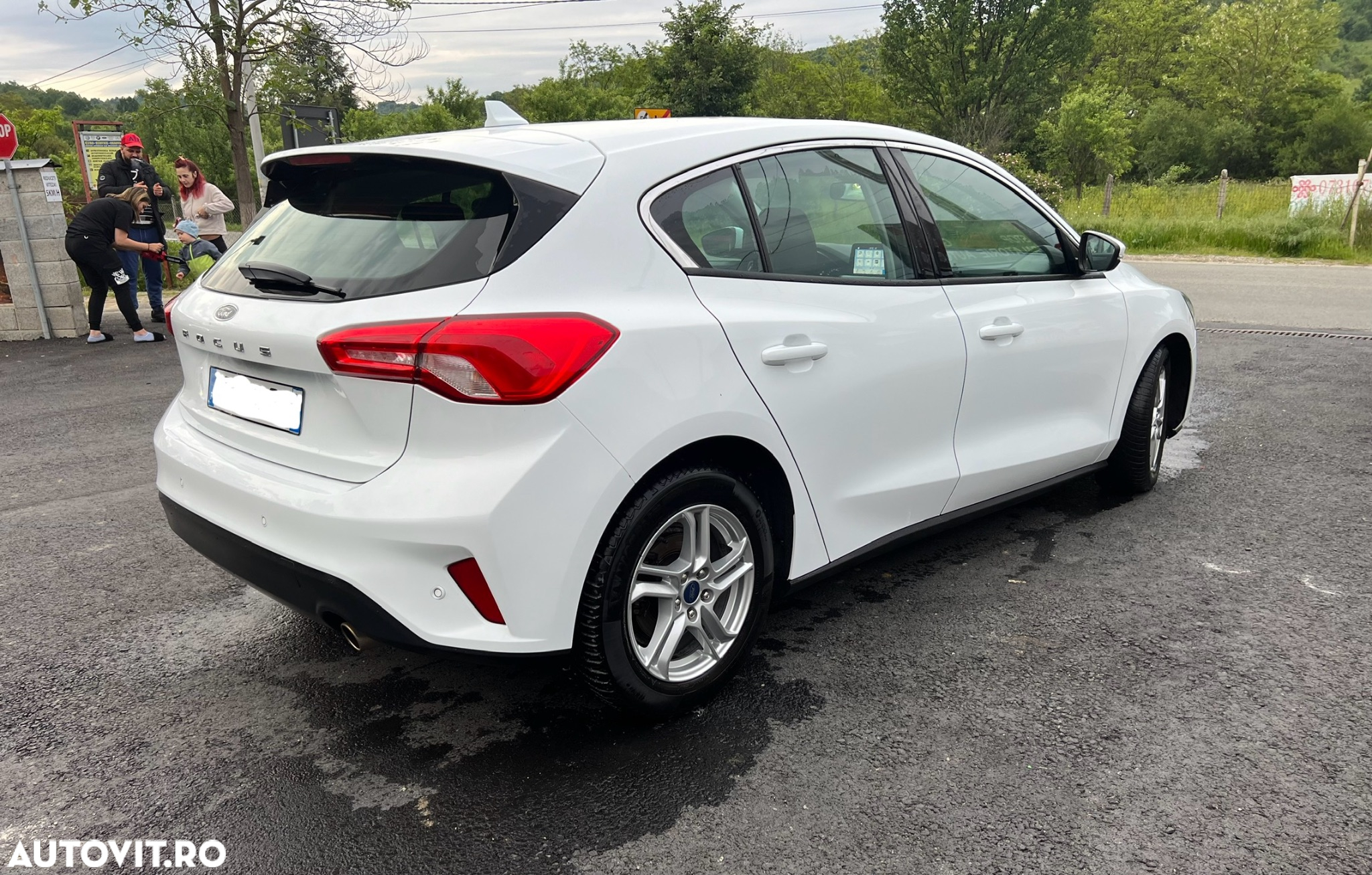 Ford Focus 1.0 EcoBoost Active - 6