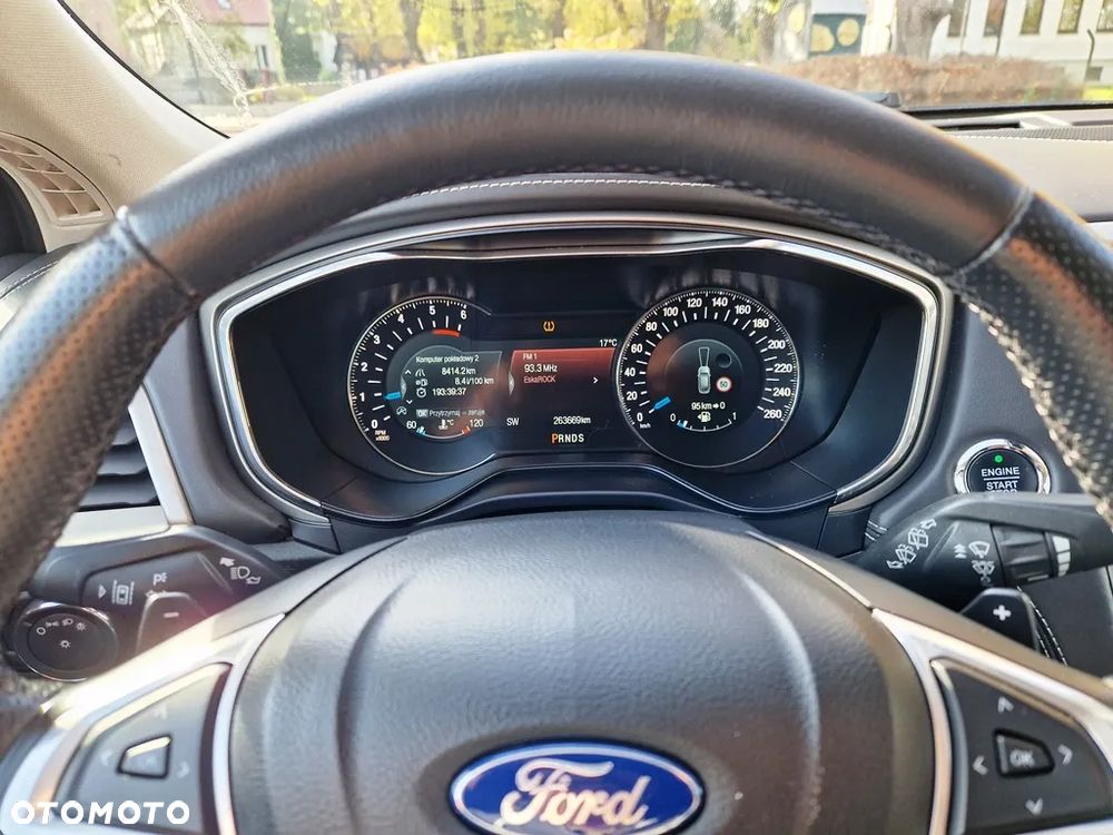 Ford Mondeo Vignale 2.0 TDCi 4WD PowerShift - 11