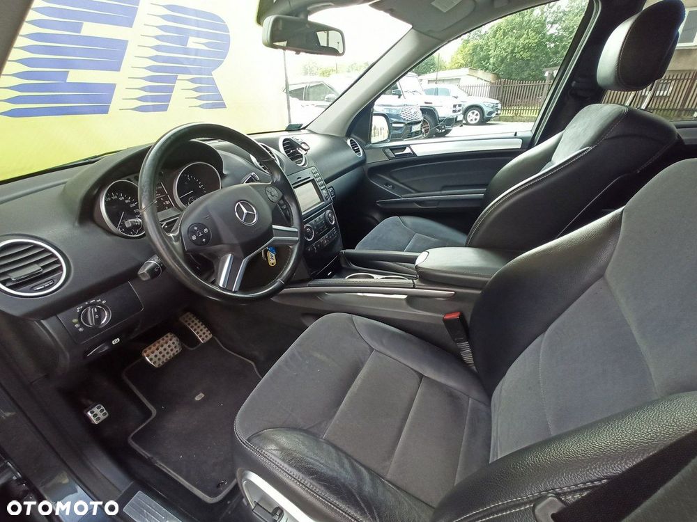 Mercedes-Benz ML - 7