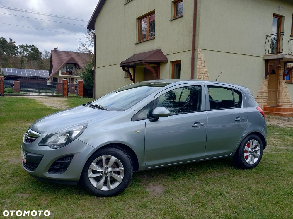 Opel Corsa 1.2 16V Edition / Active - 2