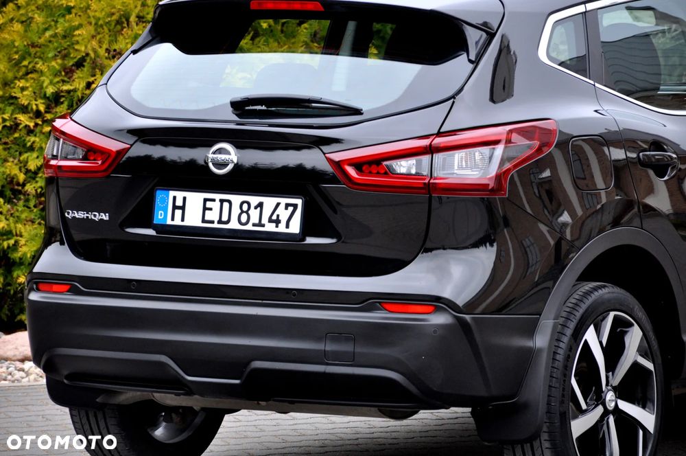 Nissan Qashqai 1.3 DIG-T SHIRO - 20