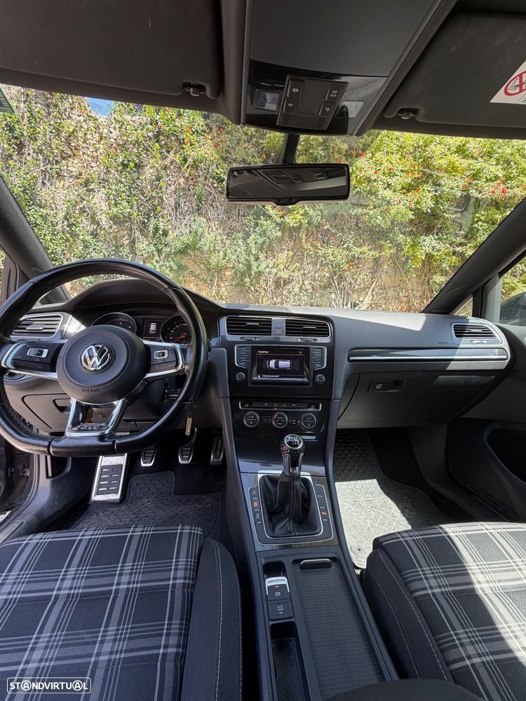 VW Golf 2.0 TDI GTD - 13